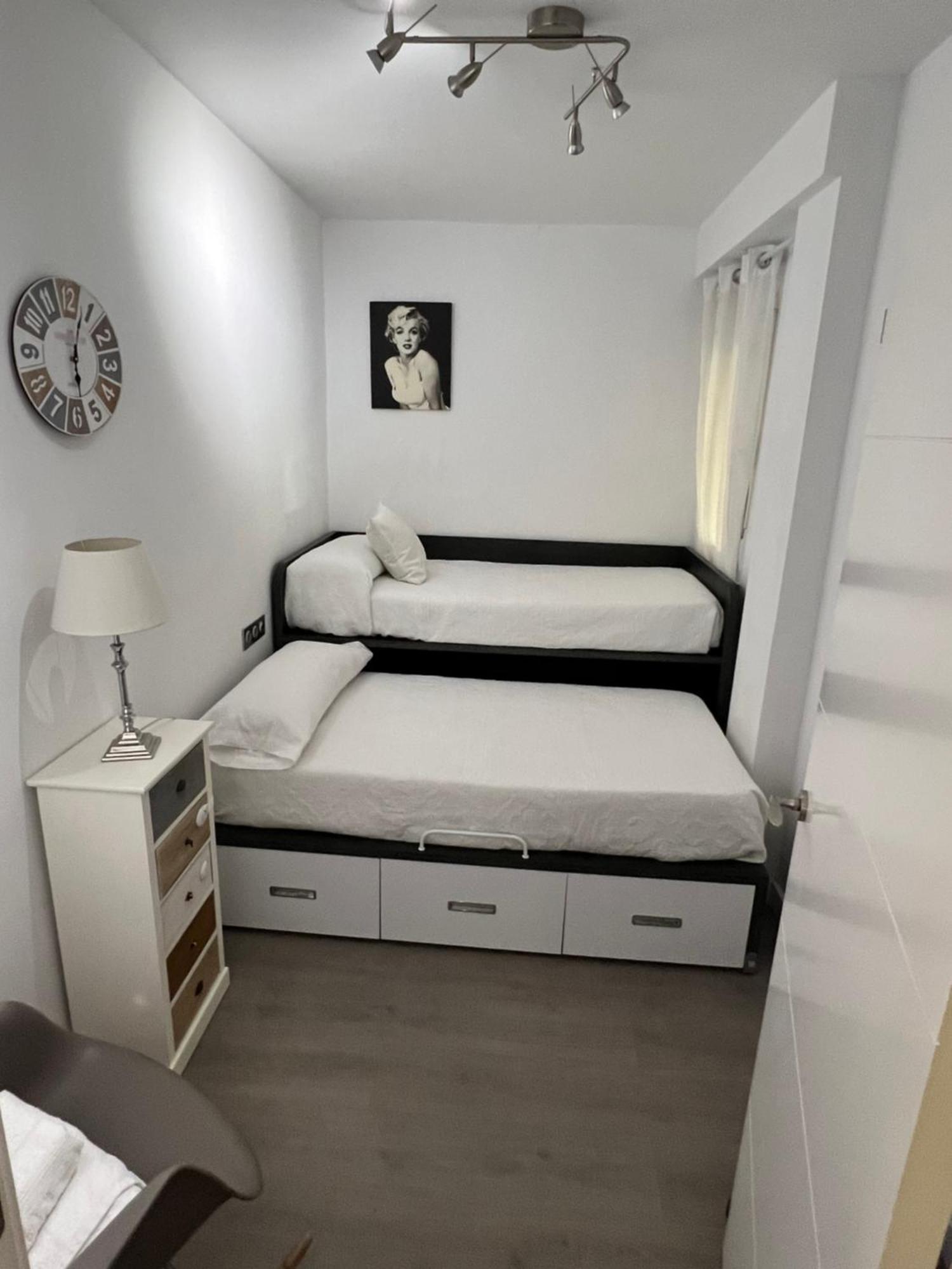 Nuevo!! Apartamento Lujo&Confort. Parking Sevilha Exterior foto